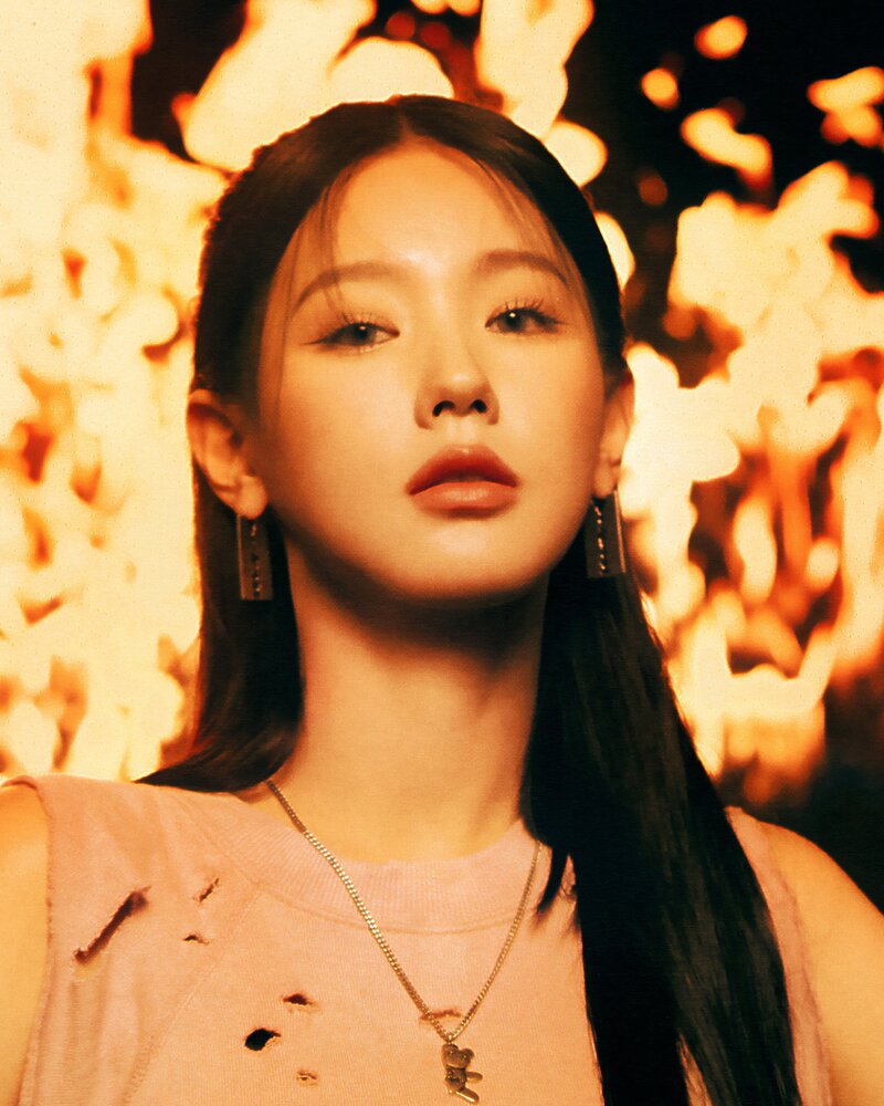 (G)I-DLE Special EP 'HEAT' Concept Images documents 1