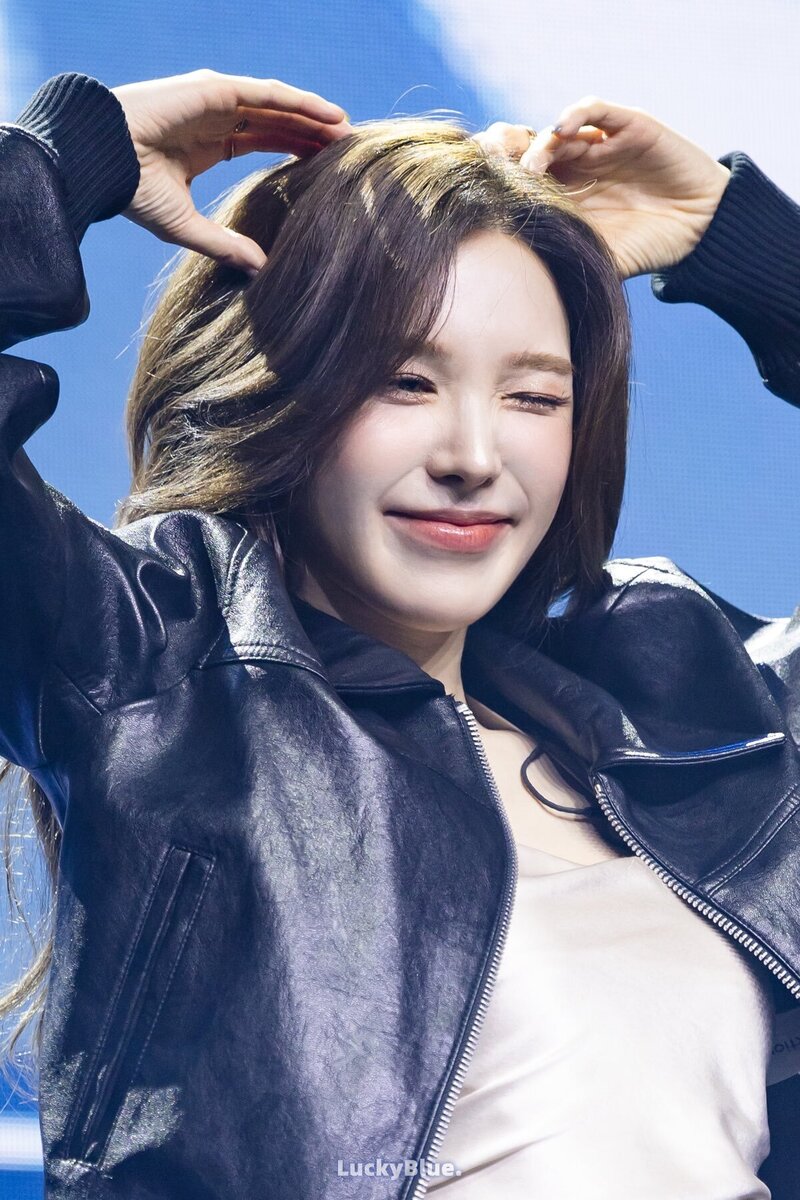 240229 Red Velvet Wendy - B-Day Party ‘Happy Wendy Day’ documents 6