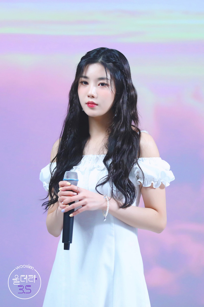 210509 Woollim Naver Post - THE LIVE 3.5 behind - Eunbi 'eight' Cover documents 13
