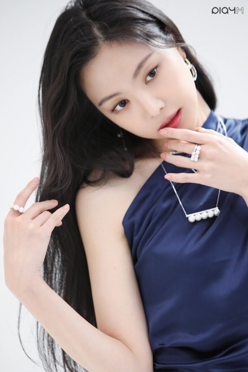 210429 Play M Naver Post - Apink's Naeun TASAKI x Marie Claire Photoshoot Behind documents 2