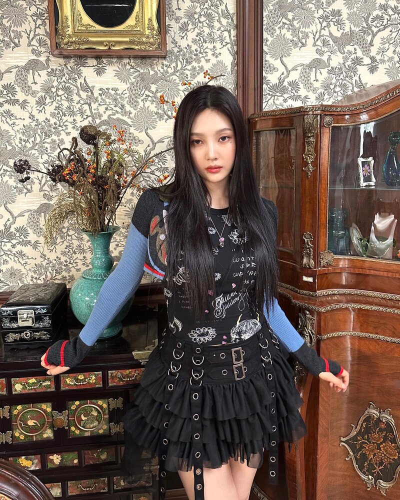 231205 Red Velvet Joy Instagram Update with Wendy documents 7