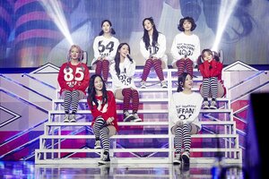 170805 Girls' Generation at 10th Anniversary 'A Holiday To Remember' fan meeting