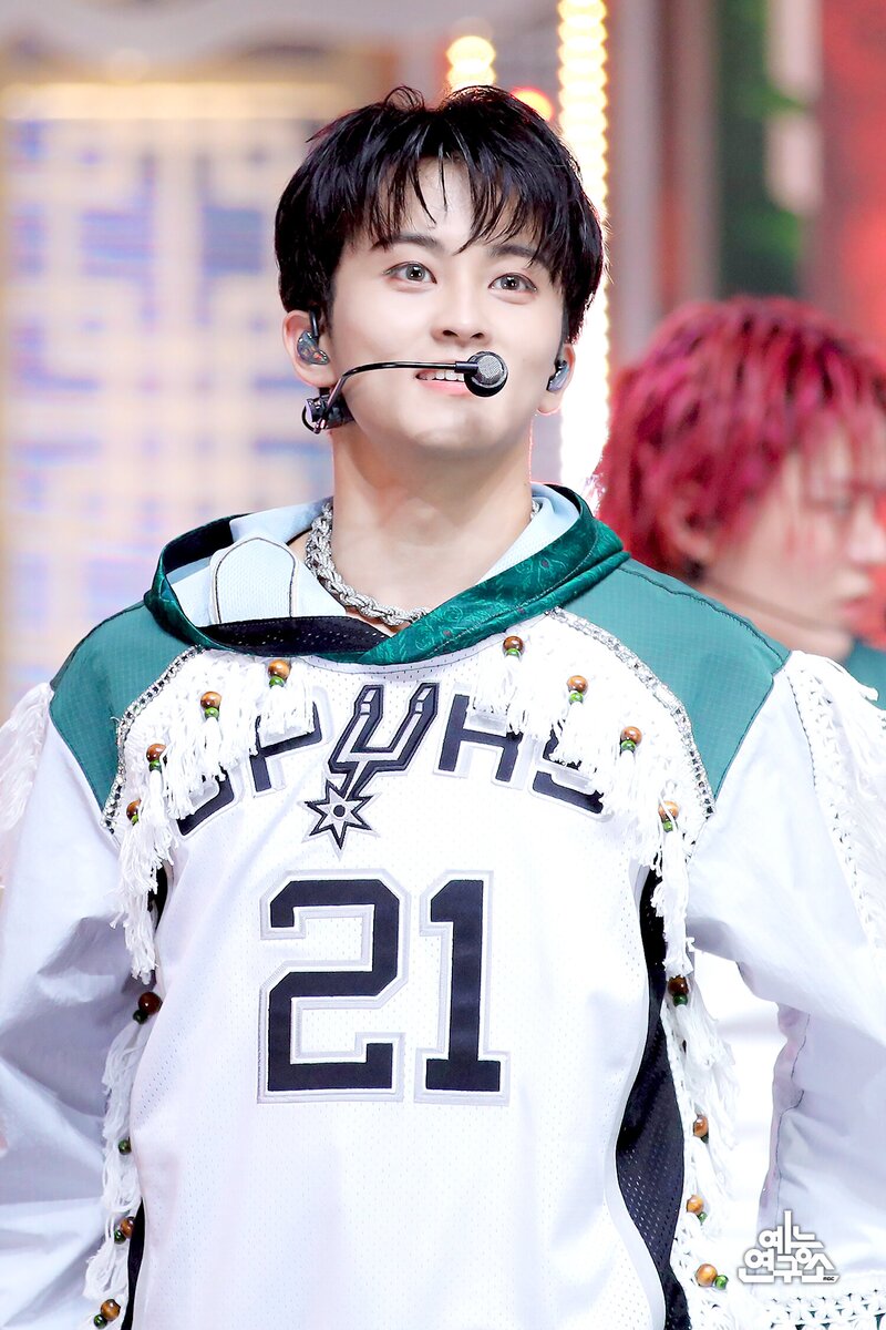 231014 NCT 127 Mark - 'Fact Check' at Music Core documents 2