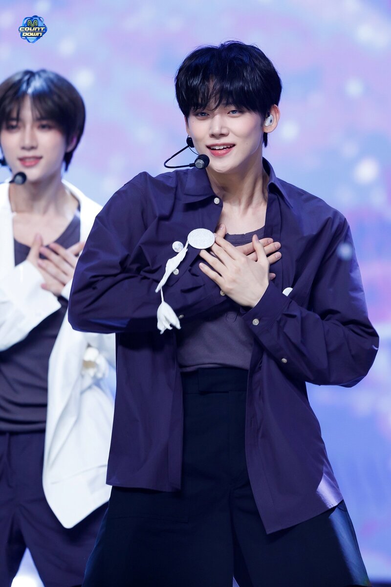 240404 TXT Yeonjun - 'Deja Vu' and 'I'll See You There Tomorrow' at M Countdown documents 29