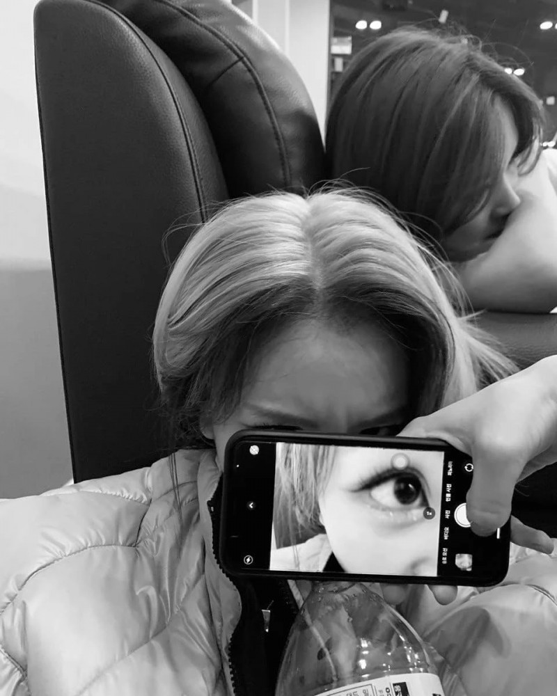 210423 TWICE Instagram Update - Chaeyoung documents 13