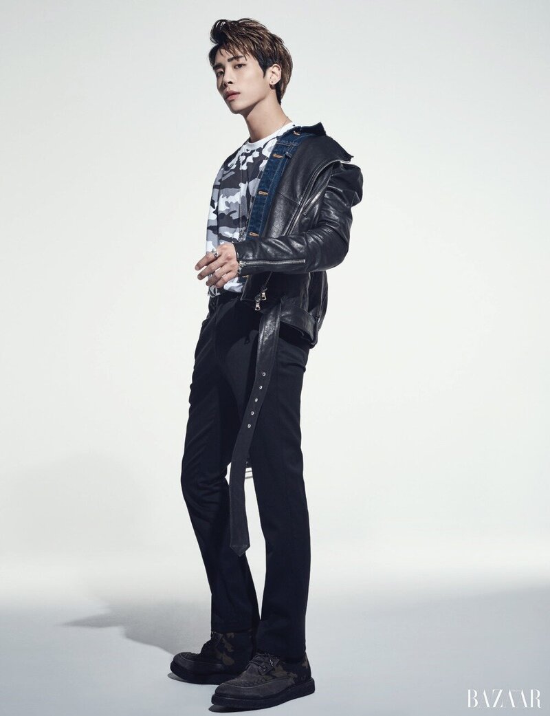 Jonghyun for Harper's Bazaar December 2016 documents 5