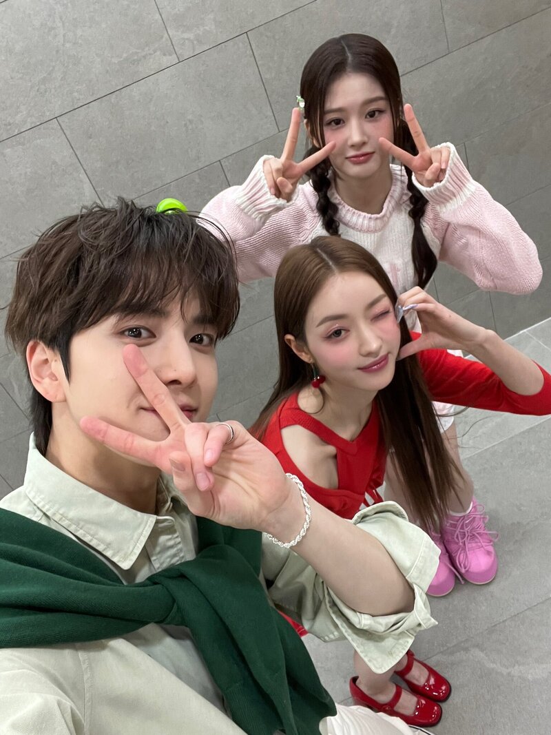 240310 Music Core Twitter Update - OH MY GIRL Yooa, THE BOYZ Younghoon & NMIXX Sullyoon documents 3
