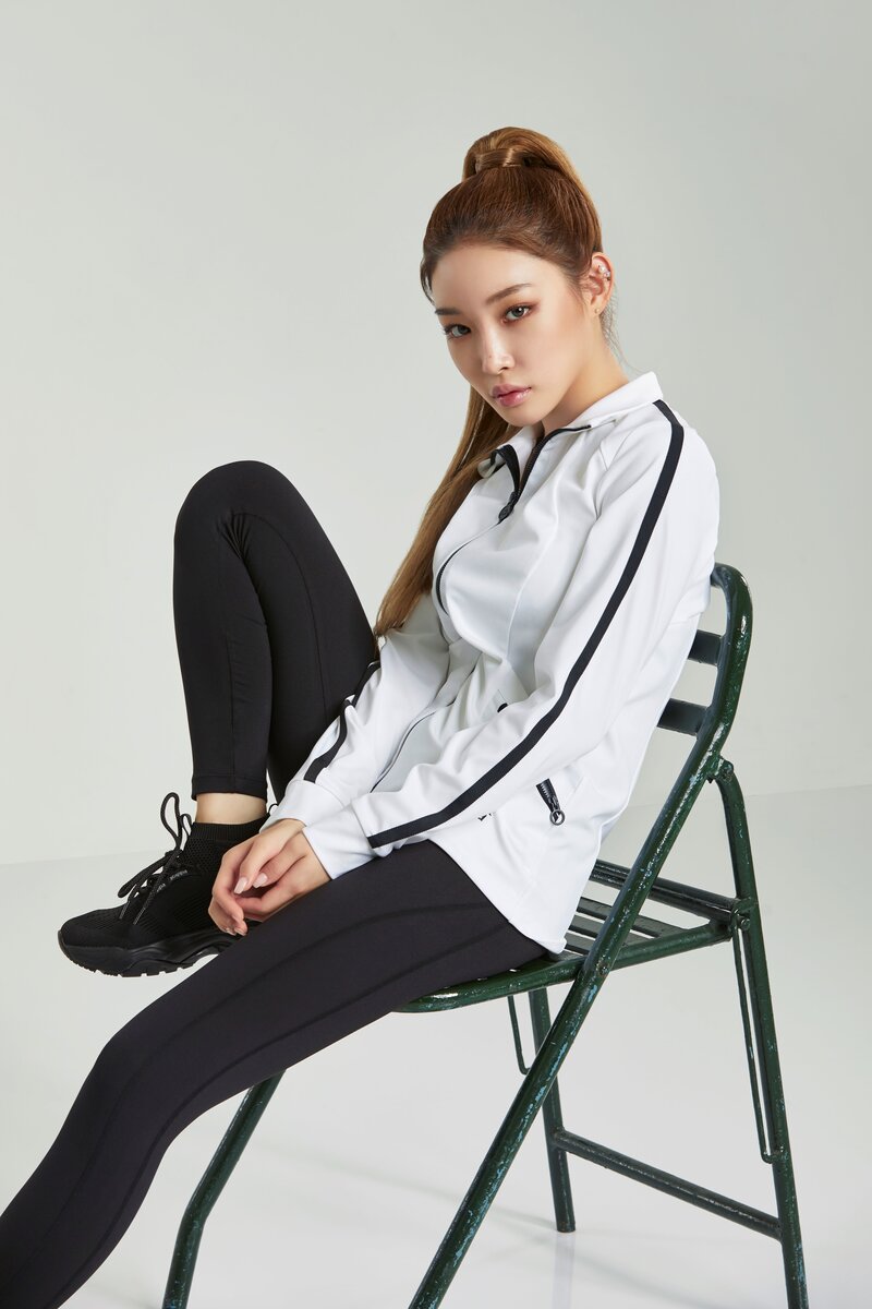 Chungha for Kappa FW 2019 collection documents 3