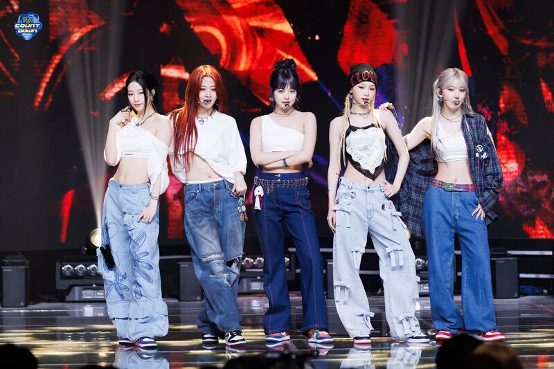 240307 LE SSERAFIM - 'EASY' and 'Smart' at M Countdown documents 10
