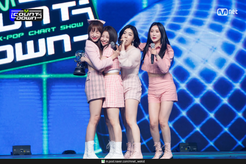 210318 Brave Girls - Rollin & #1 Encore Stage at M Countdown documents 5