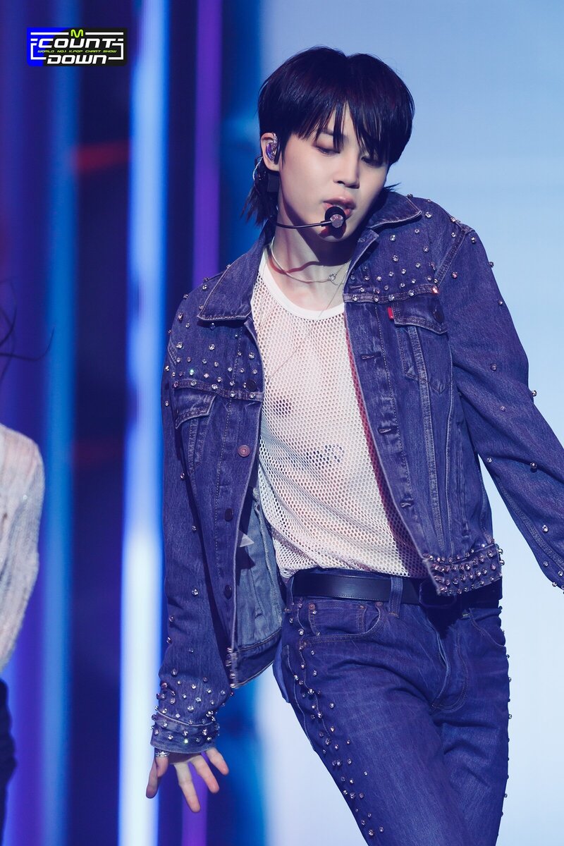 230330 BTS Jimin - 'Like Crazy' at M COUNTDOWN documents 19