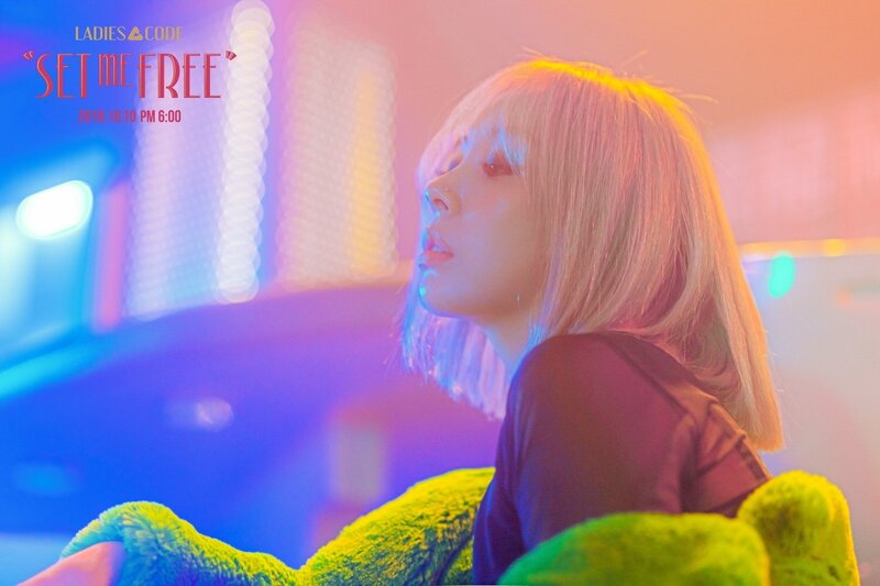 LADIES' CODE - 'SET ME FREE' Concept Teaser images documents 2
