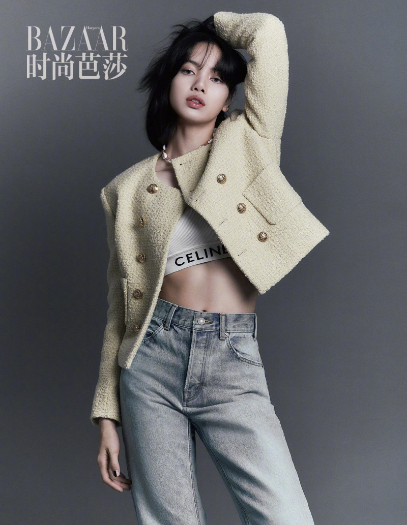 LISA for Harper's BAZAAR China - April 2021 Issue documents 5