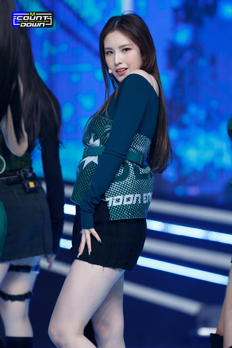 220324 Weeekly - 'Ven para' at M Countdown documents 9