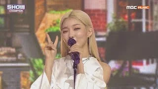 Show Champion EP.323  CHUNG HA - Young In Love